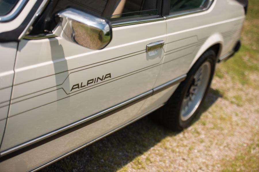 Детали экстерьера Alpina B7 Turbo Coupe (E24) 1978 года  (FR) (фото 3 из 20)